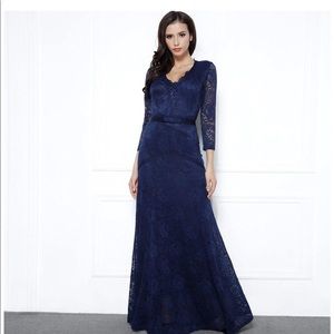 Long Lace 3/4 sleeve dress in navy blue EUC